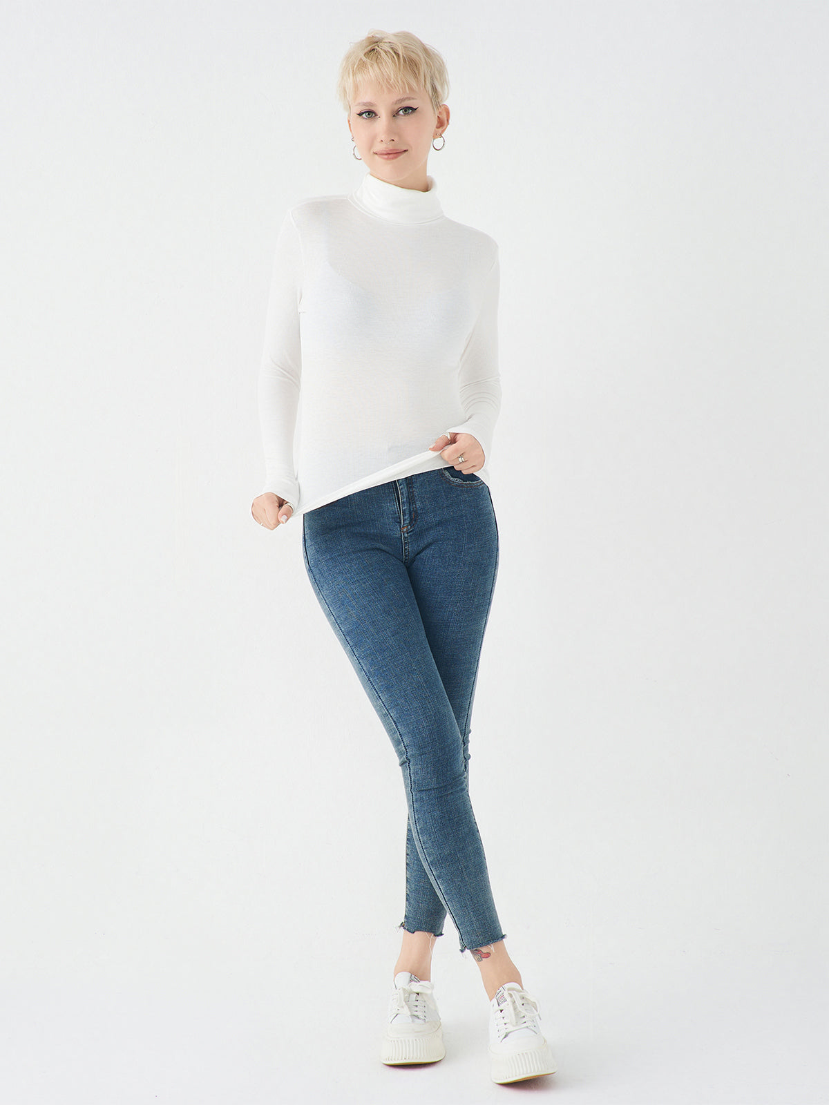 Mid-neck Tight T-shirt