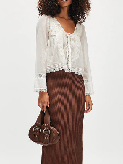 U-shaped Lace Collar Shirt
