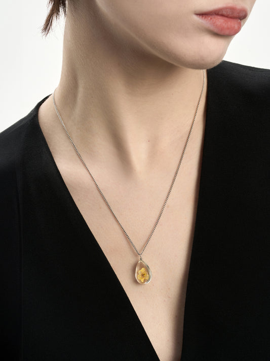 Flower Pendant Necklace