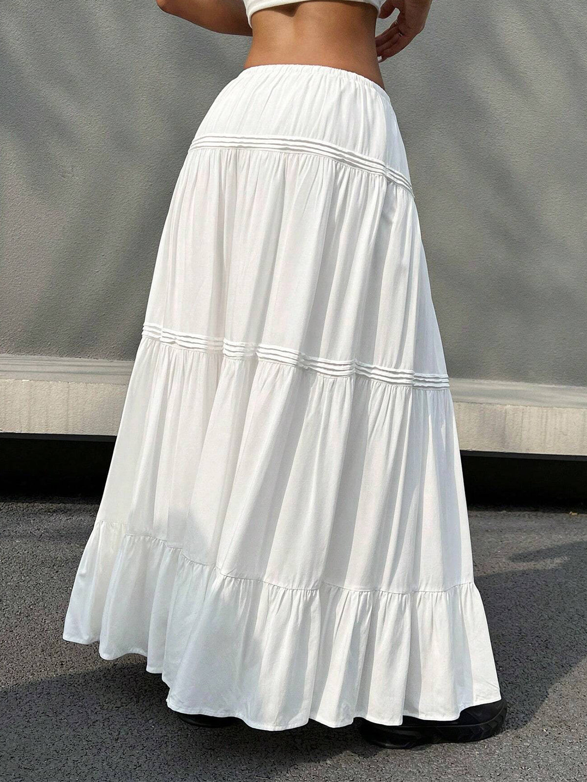 Elastic Waist Tiered Skirt