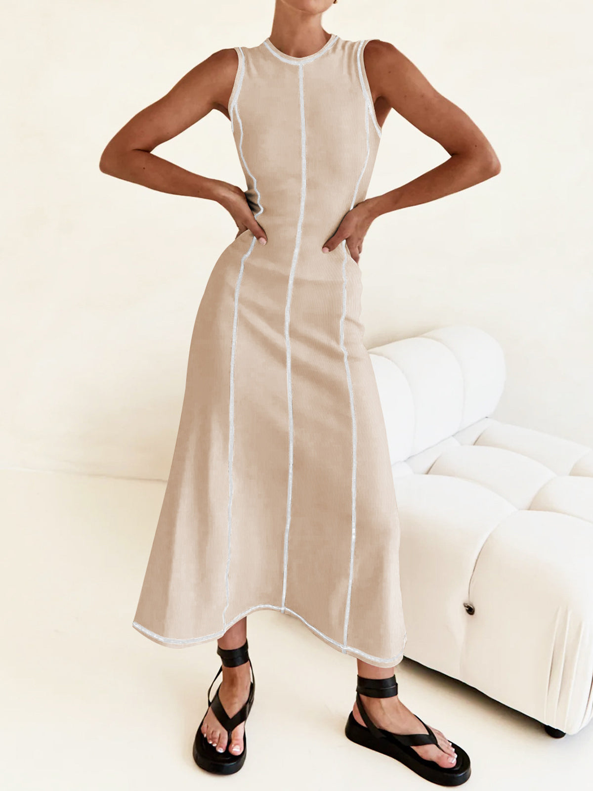 Contrast Piping Sleeveless Dress